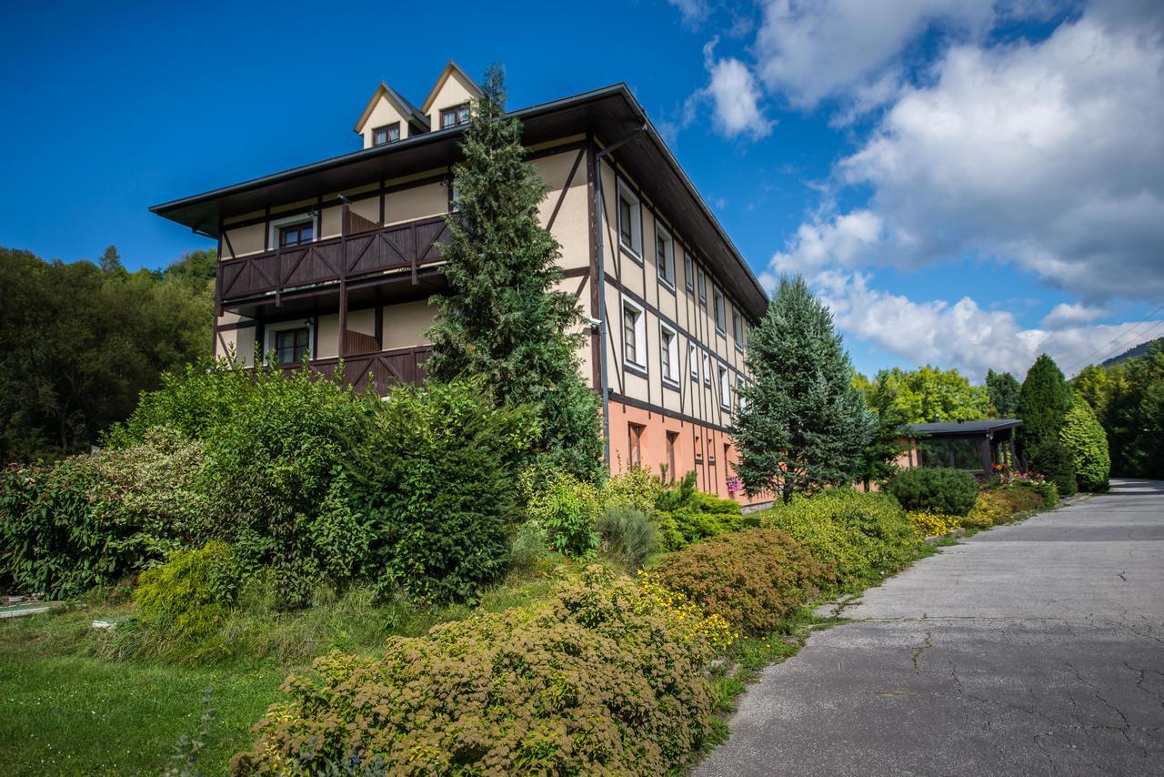Hotel Golfer Kremnica Luaran gambar