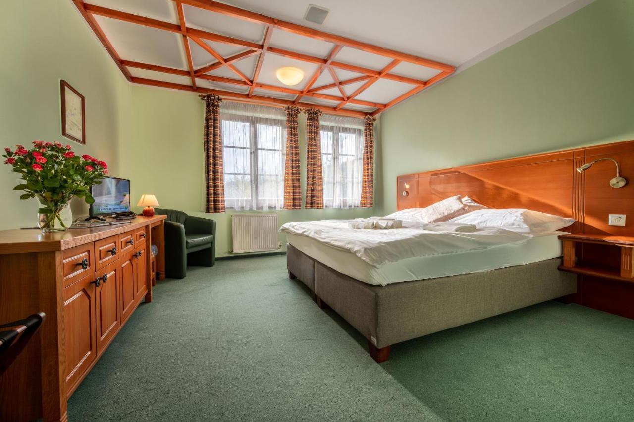 Hotel Golfer Kremnica Luaran gambar